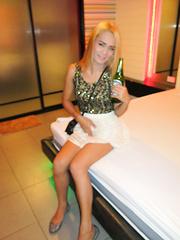 Cum Covered Lips - Asian ladyboys porn at Thai LB Sex