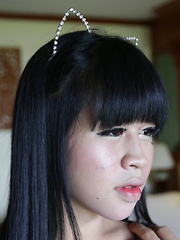 22 year old horny Thai ladyboy gets naughty with white tourist - Asian ladyboys porn at Thai LB Sex
