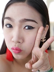 Lovely big-dicked Thai Ladyboy opens ass for tourist after date - Asian ladyboys porn at Thai LB Sex